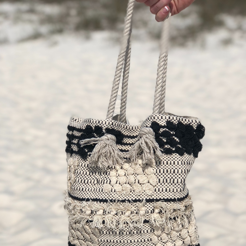 NWT Boho Moroccan Crochet Tote Bag Purse - Picture 4 of 4